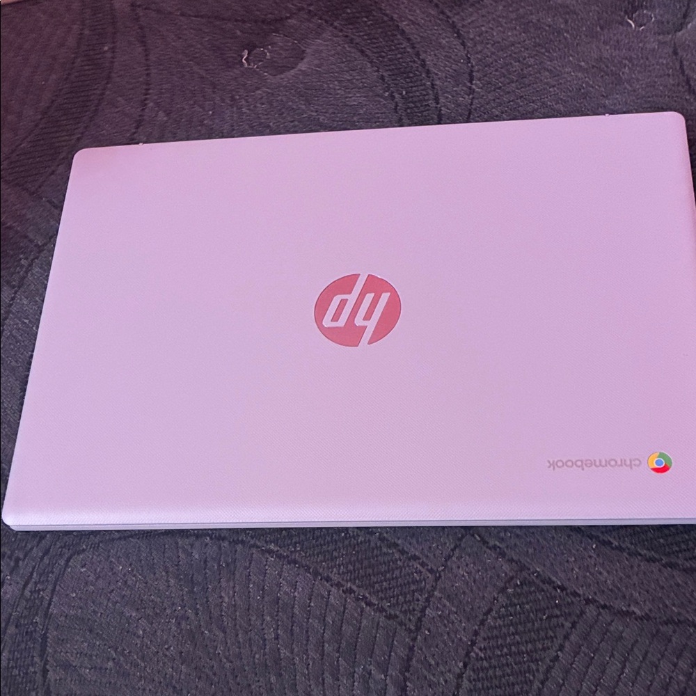 HP Chromebook - Light Pink